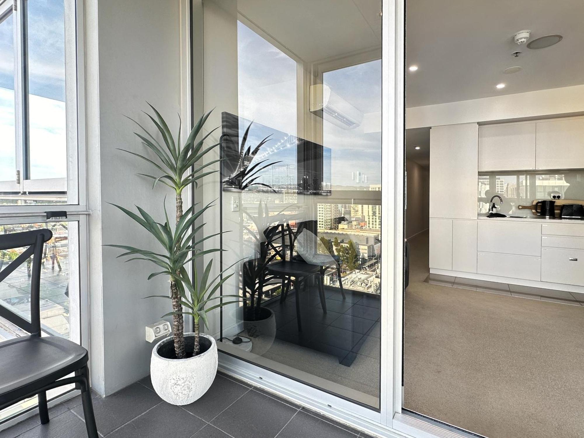 Sky View Apartment Cbd Skyline 2Br Apartment Balcony Spa Access Sleeps 6 Adelaide Eksteriør billede